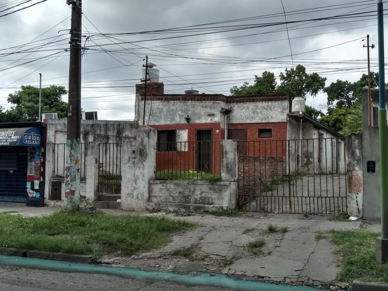 AV INDEPENDENCIA AL 1000