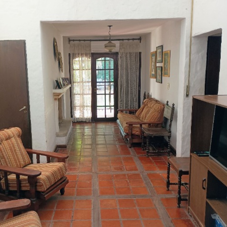 PASAJE ARAOZ 1800